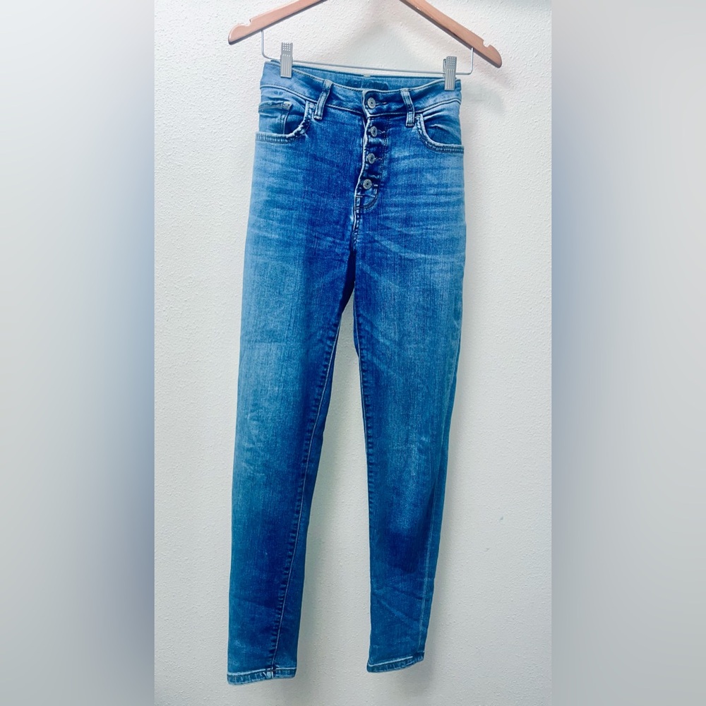 Arizona Jean Company Arizona Hi-Rise Dark Blue button up Denim Skinny Jeans
